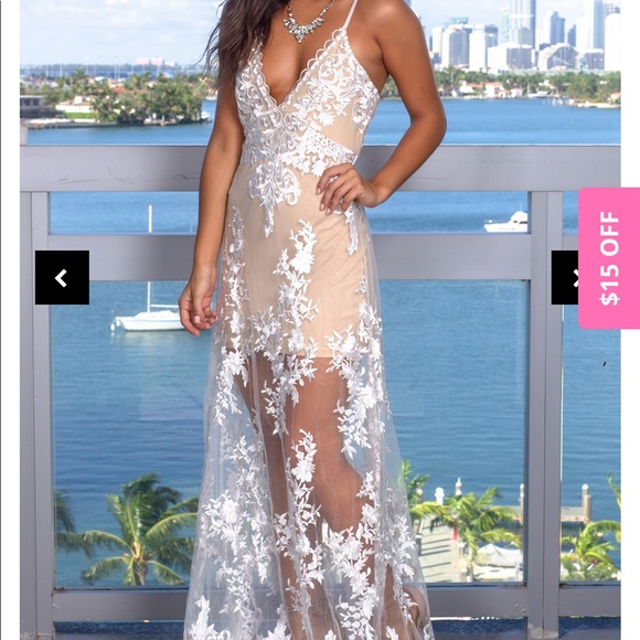 Saved By the Dress: White and Beige Maxi (L) - Picture 2 of 4